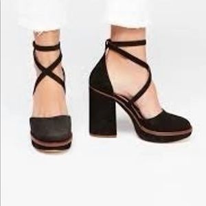 Free People black platform heels 39